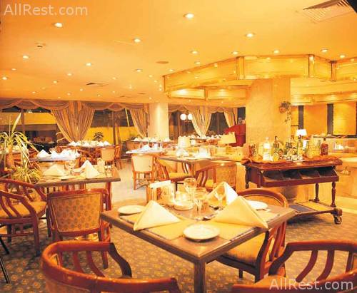 Pyramisa Suites Hotel & Casino 16